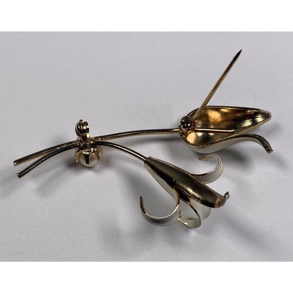 Vintage Ivory Enamel Tulip Lily Flower Gold Tone Stem Faux Pearl Pin Brooch - Picture 7 of 9